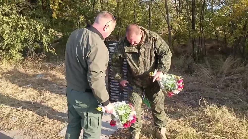 ����� ����������: � ���������� ������� ���� ��������, ����������� �������� ������, ������ ��������� - ���������� ����������� ������� ��������