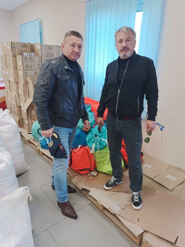 Федерация кикбоксинга России продолжает оказывать помощь жителям затопленных районов Херсонской области