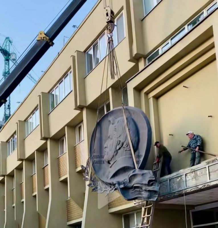 � ��������������� ������������� �������� ������