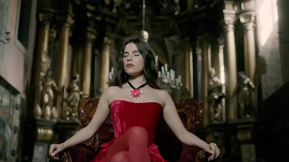 ��������� �����-�������� ��������� ����� � ����� ������ ����������� ���� � �����������