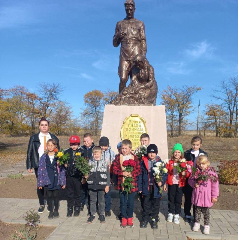 ��������� ����������� �������������� ������ ������� ������� � ������������, ����������� 80-����� ������������ ������ �� �������-��������� �����������