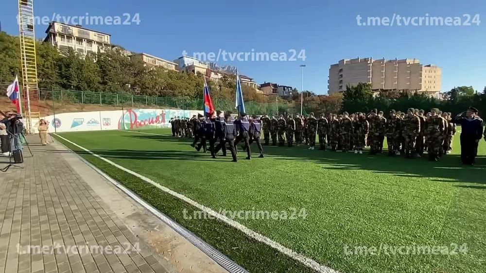 ������ ���� ���������� ������� ������ 200 ����� �� ����� � ����� ��������� ������