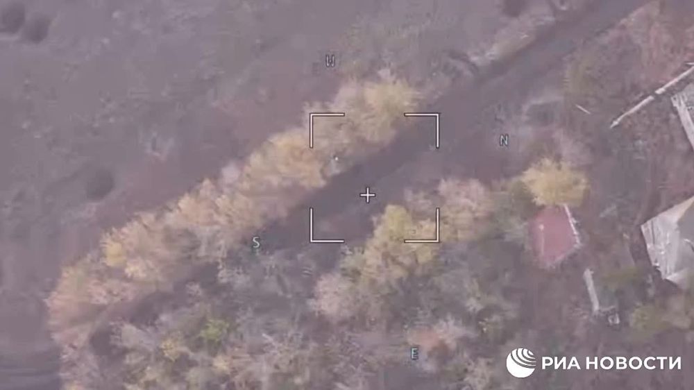 ����� ��������� ������������ Humvee ��� ������ ���� ������ 1-� �������� ����� �� ��������� �����������