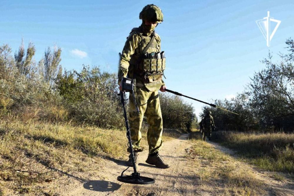 ����� 1500 ������ ������ � ����������� ���������� ������������ � ���������� � ����������� �������� � ������� ������