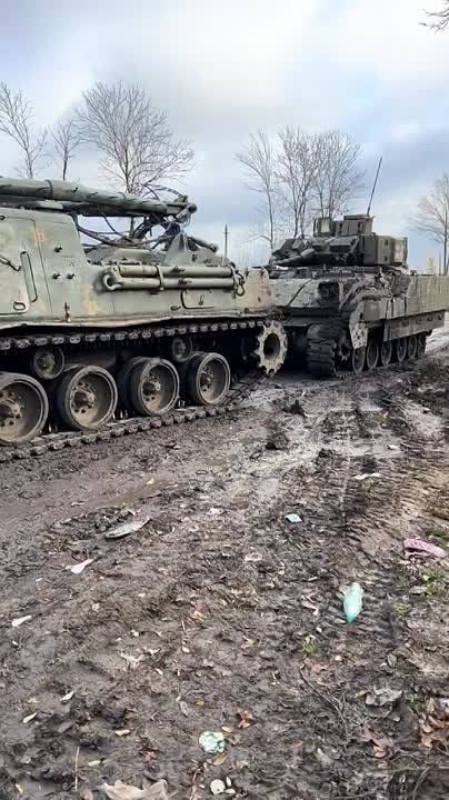 ��������� ��������� ����������� ��� M2A2 Bradley ODS-SA, ����������� ���������� ������������ ������ BRAT