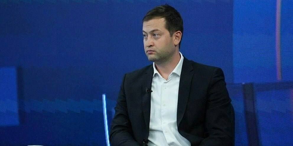 � ���������� ������� 15 ���������� ������ ������ �� ������� � ��������� ������������� ����