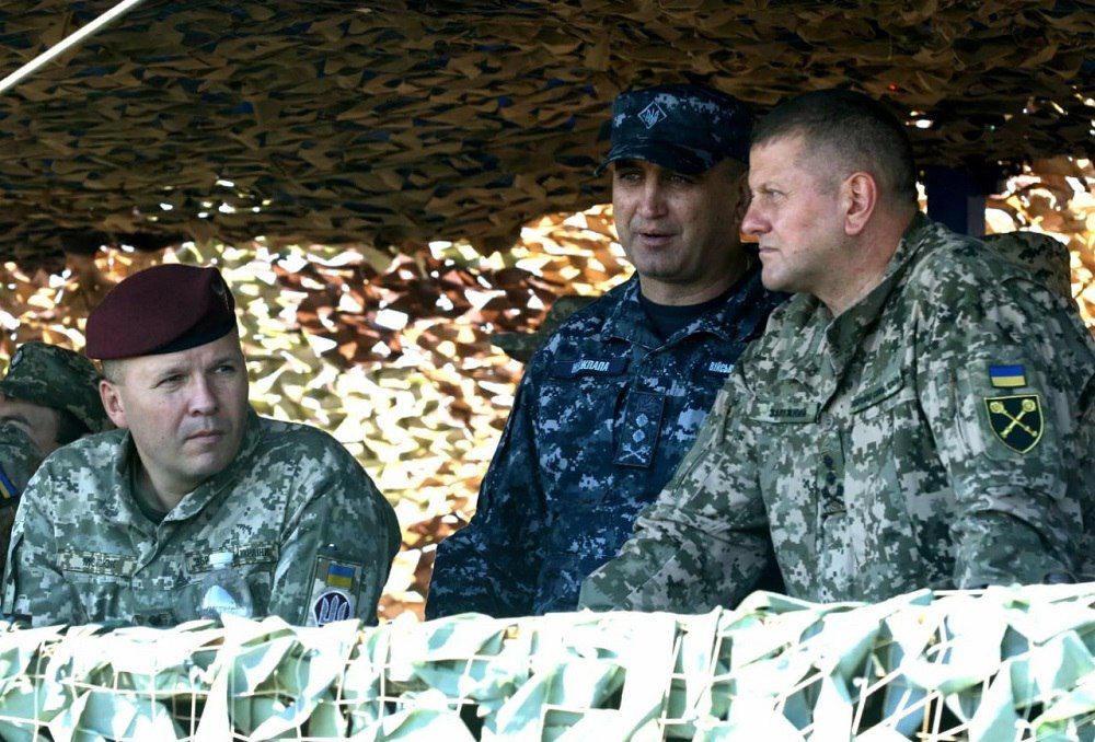 Конфликт Залужного и Зеленского становится фактом для украинцев — соцопрос