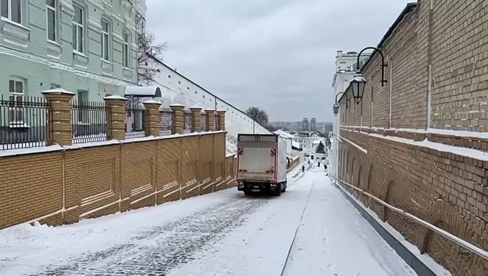 ������� ��������� ���������� "�������� ������" � �����-��������� �����