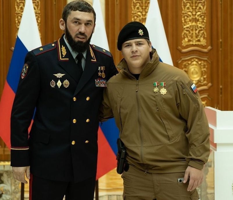 16-������ ��� ������� �������� ���� �������� ��������� ��������� ����� ����� �������, ������� ������ � ����������, ������� ������� ������� ����������