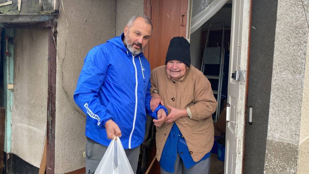 � ���������� ������� ����� 2000 �������, ������������ �� ������, �������� ������ �� "������ ������"