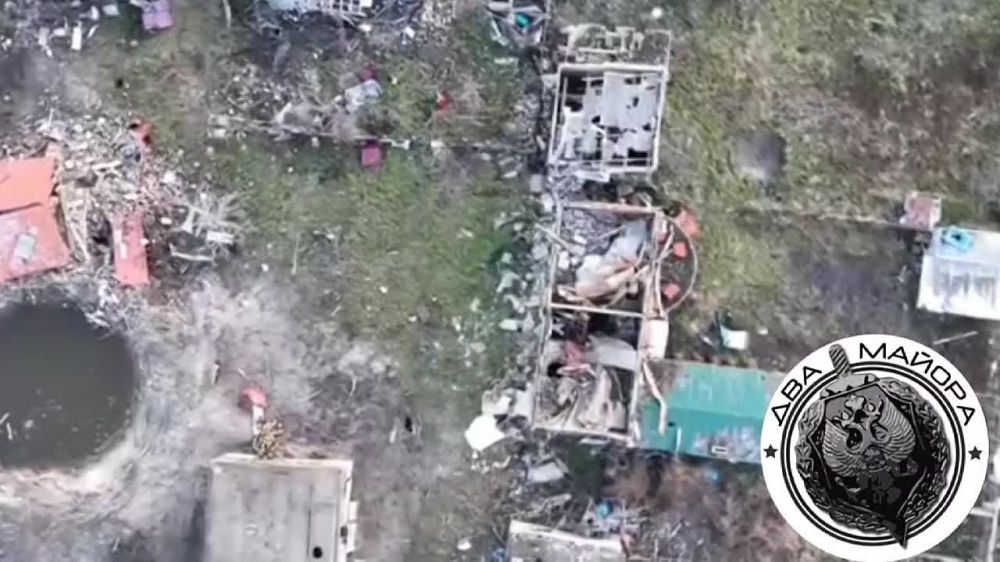 ��� ������: ���������� �������, ����� �.�. "����������� ���", � ����� ��������� �����