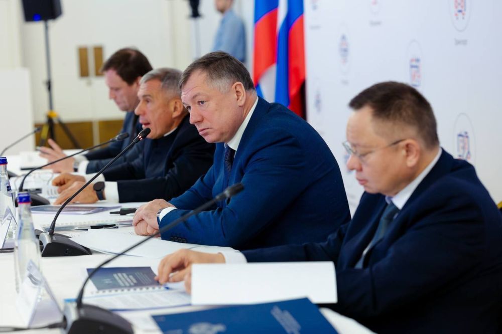 В режиме ВКС принял участие в совместном заседании комиссии Госсовета и комитета Госдумы по строительству и жилищно-коммунальному хозяйству