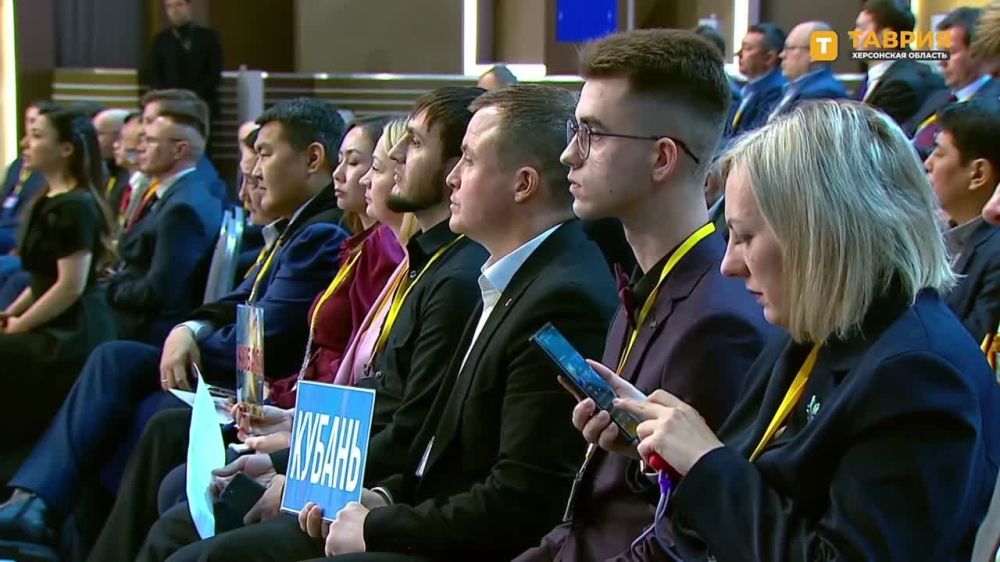 ������� � ��� ����������� ���������������� ��� ���������� ������ ���������� 747 ������, ����� 2300 ���������� ���������� ������, ������� �������� �����