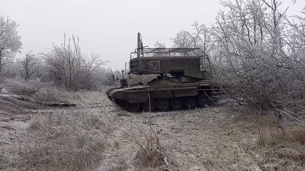 ������ ���-1� ���������� ���������� ����������� �������� ���������, � ������������� ���������� ��� ��-377���2 �� ����-�������� �����������