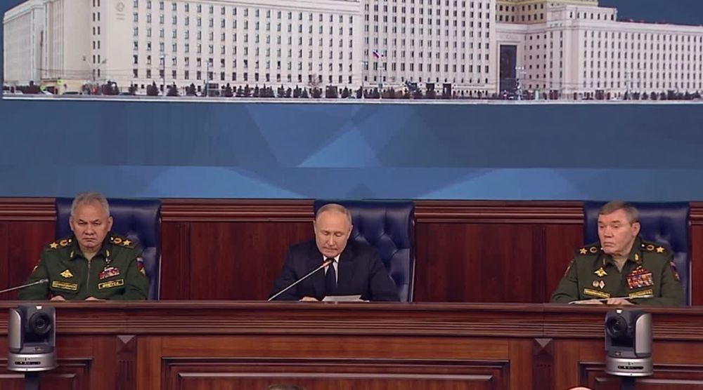 ������ ������ ���� �� ���-������ �������, ��������� ��� ���������� ������������ �������, ��� ��������� ���� ���� � �����