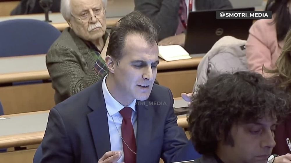 ������� ��������� ����� ������� ���� � ������ ���. ������ ������ �������� ������ �� �������� ����������� � ���, ��� ��� �� �������� "��������� ���������", �� �������� ��������� ��� �� �������� ������ �������