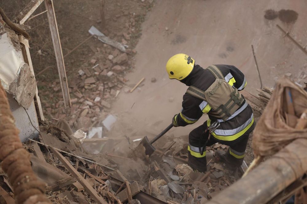 "Зеркало недели": в подконтрольном Киеву Херсоне прогремел ряд взрывов