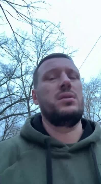 � �� ��� ������.... ������������� �� "����� ������" � "�������", ���� ���������� �� ����������� ������� �� ��������� "����", ������� �� ������