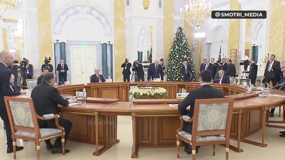 �������� ����� � �����-���������� ��������� ������� � ������������ ������� ������������� �����-�������� ���