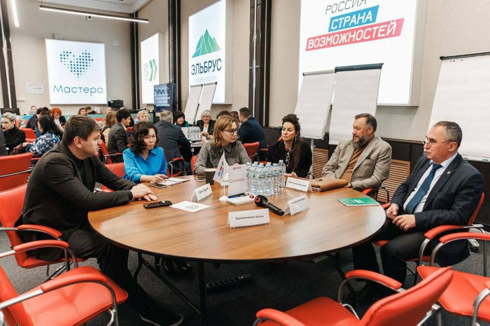 Херсонская область приняла участие в семинаре-практикуме по актуальным вопросам государственной национальной политики