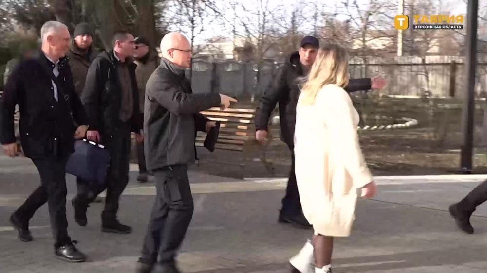 ������ ������� ������� ������������ ����� ���-�������� � ��������� ��������������� ���������� �������