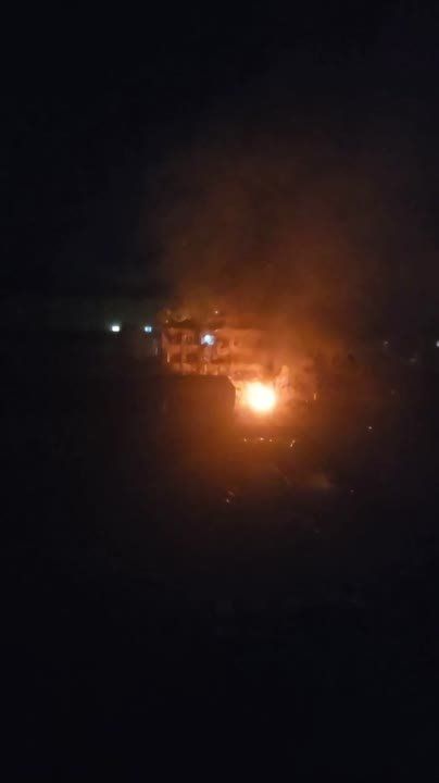 � �� ��� ������... ������ ������...