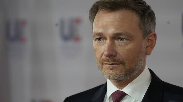 ������� �������� �������� �������� ������� ������, ��� ������ ���������� 50 ��������� ���� ������ �� �������