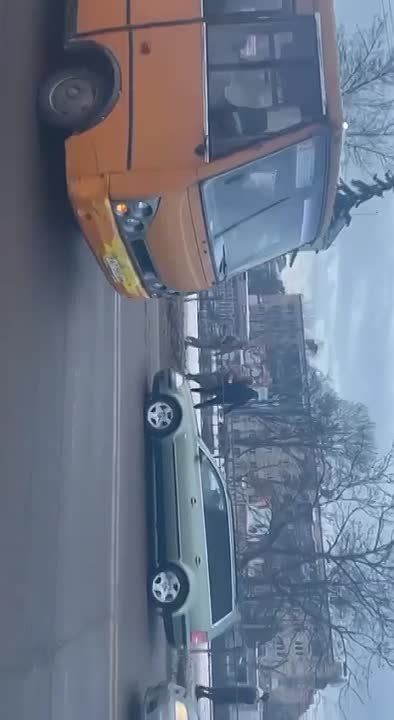 ������� "������������" �����������, �� ���� ��� �����-���������