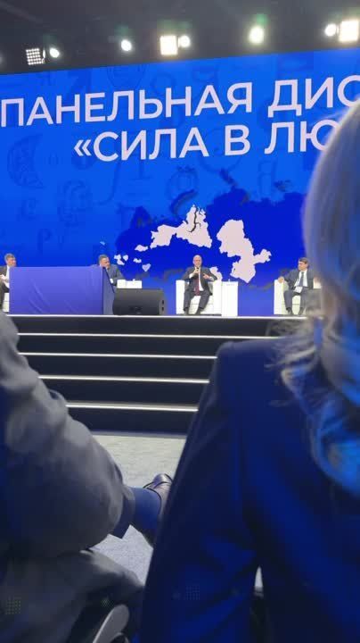 «Команда сильна, когда в ней есть разные люди - с разными взглядами, с разным опытом и с разным подходом»