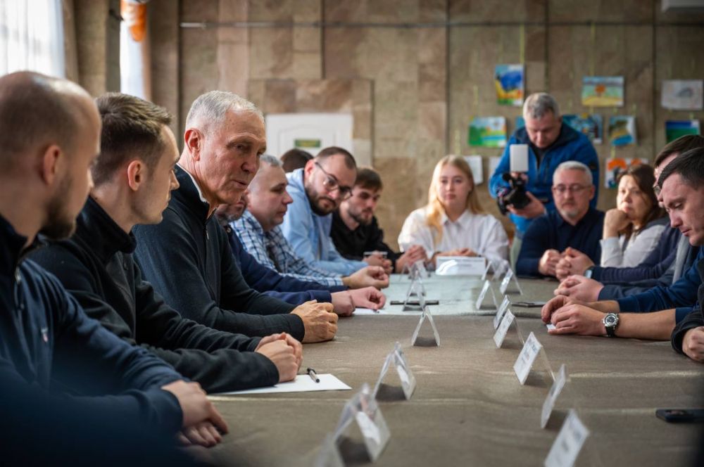 �������� ������ � ��������� ������ ������� � ������������ � ������������ ����������� � ������������ ���