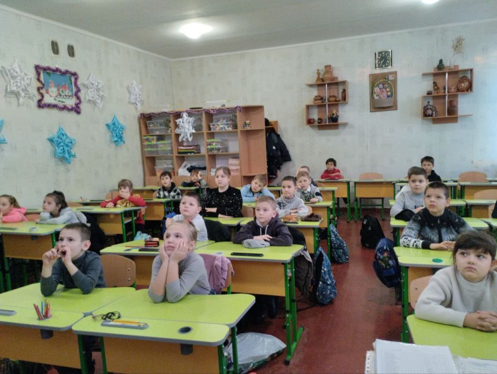 � ���������� ����� � 3 �������� ������� ���� �� ����� ���������� � ������, ���� ������� - ���������� ������������