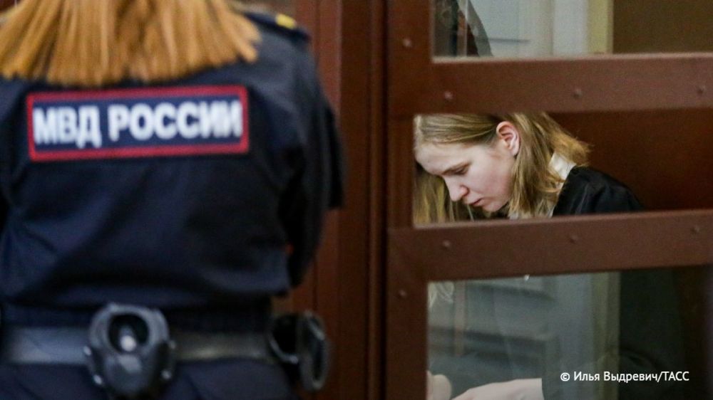 Дарья Трепова сообщила на допросе в суде, что выполняла задания кураторов в расчете на переезд в Украину