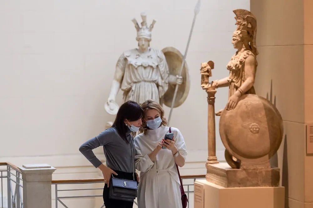 ���� ��������� �����. 17 ������ � ������ ����� �������� ��������, ���������� ������ ��������� � ������������, � ���� ��������� �����