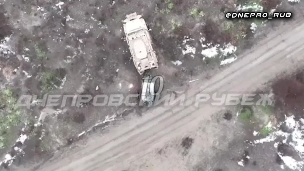 ����������� ������������� ��������������� International MaxxPro � �������� �������������� �������������� M58 MICLIC �� ���������� �����������