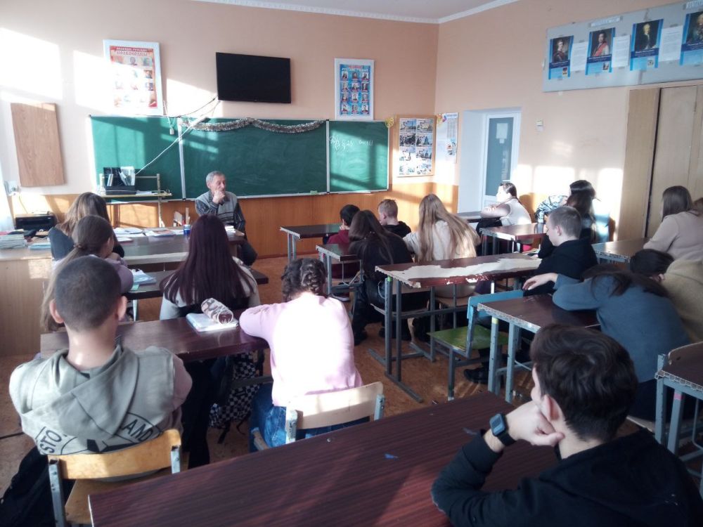 ���� ������� ����� � ����� �� ������