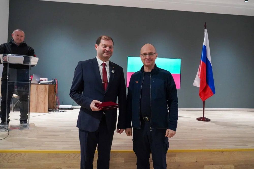 Министр культуры Херсонщины Александр Кузьменко получил звание «Заслуженный работник культуры Российской Федерации»