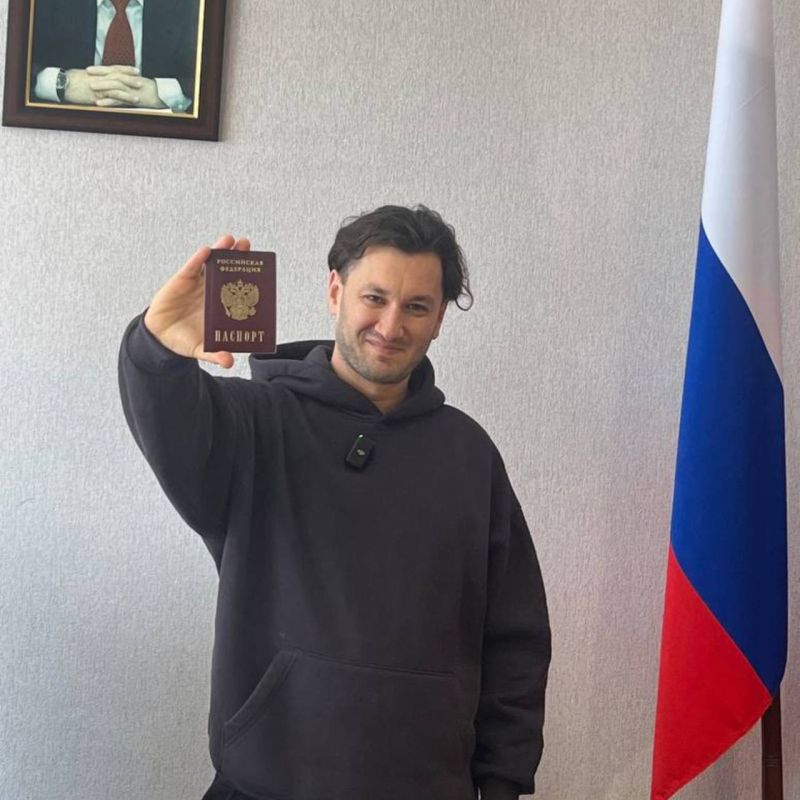 Музыкант из ЛНР Юрий Бардаш получил российское гражданство