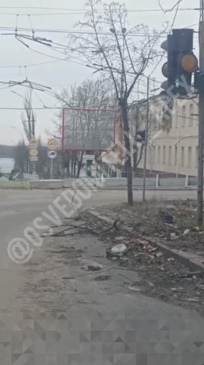 � ������ ������� ������������� ����� � ������