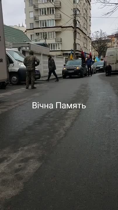 � ���� �. ���� � ������ ���� �������� 200-��