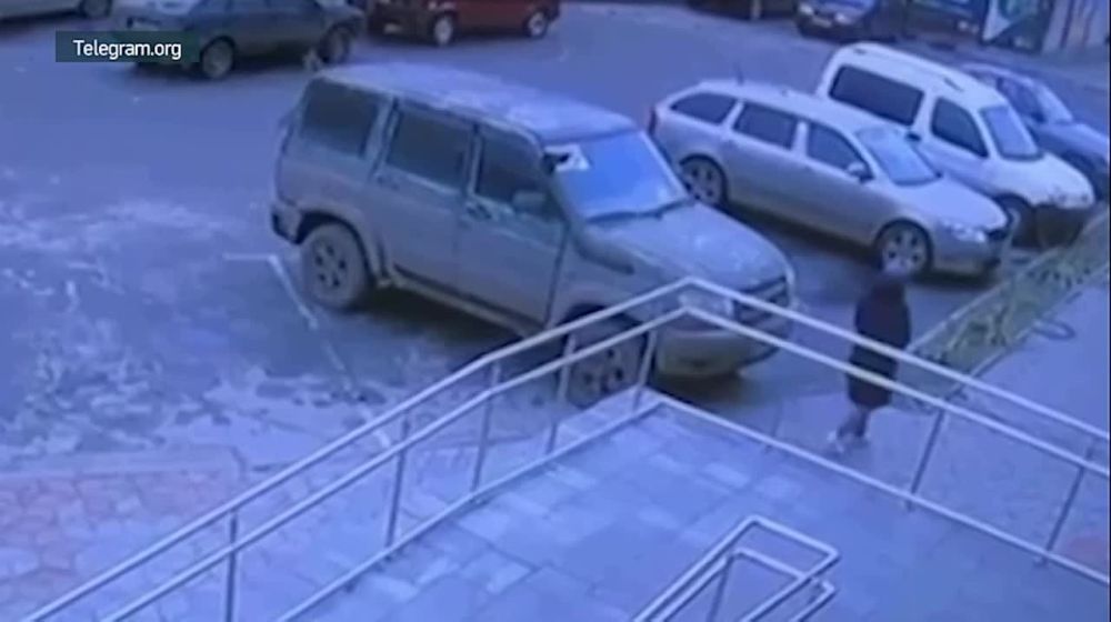 ��� ������� �� ������������ ������� � ����� ������� � ������ ������ 70-������ ����������, ����������� � ������ �������� �����