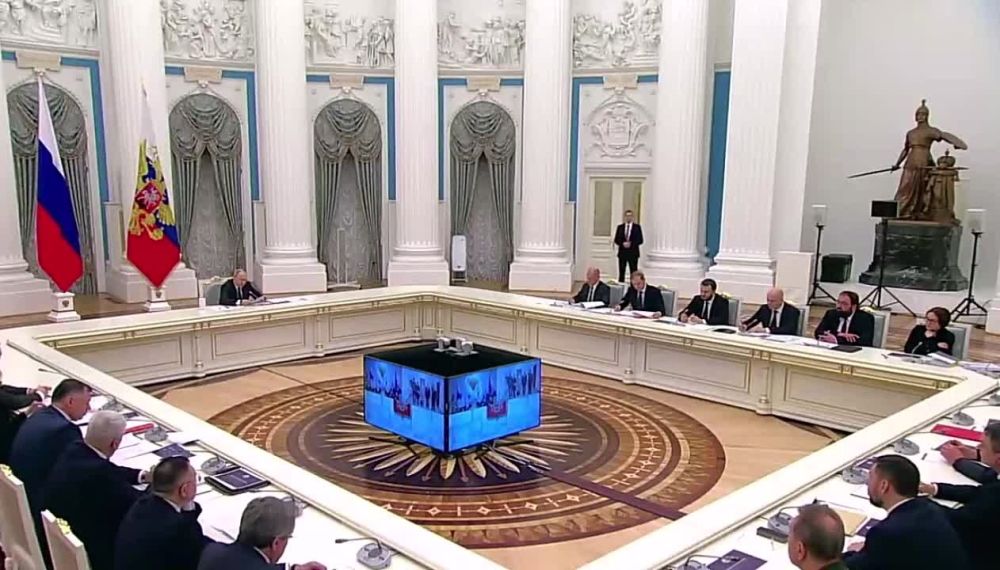 �������� ����� ������, ��� � �������������� �������� ����������� ������ � ����� ������� ���������� ���������-������������� �����������