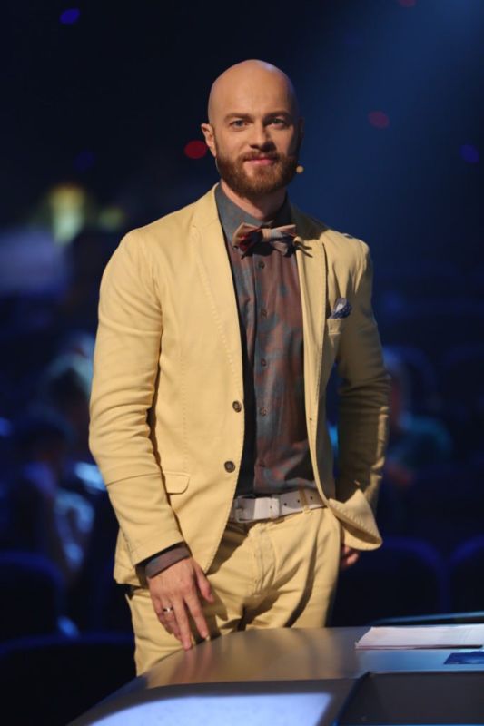 ���������� �������� ���-������� ��������� ���, ����� ��������� ��������, ������ ������ �� ������� � ����� �������� ����� �� ������-�������� �� 6000 ��������