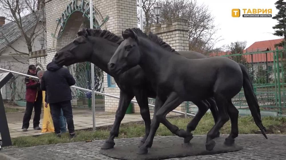 Сергей Кириенко выступил на открытии мемориала Петру Козлову в Херсонской области