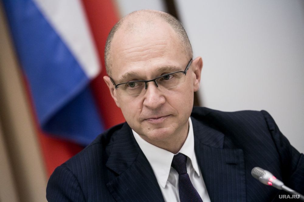 Кириенко оценил работу с обращениями жителей Херсонской области