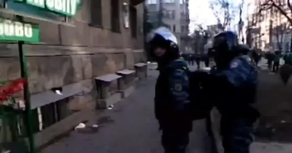 "���������� ����������-���������" (� 10-����� ��������� ������������