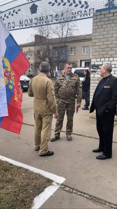 ������, � ��������� � ��� ���������� ���� ������ �����������, ������������ �� ��� ������ ��������� ����� �� �����������