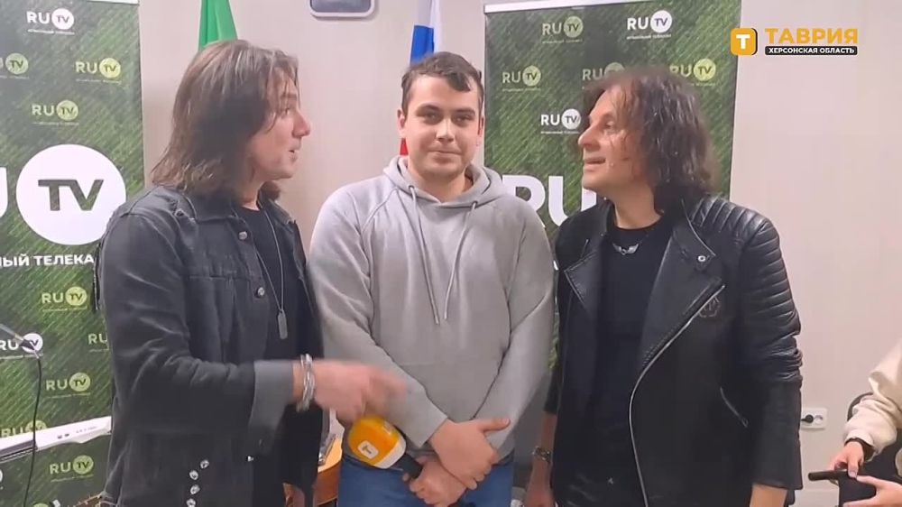 "������ ��� ����� �������", ������ "�������" ��������� ������� �� ����� ��-������