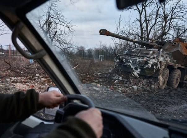 ������������ ������������� 152-�� ������� ��� ShKH vz. 77 DANA ��� �� ����� �� �������� ������