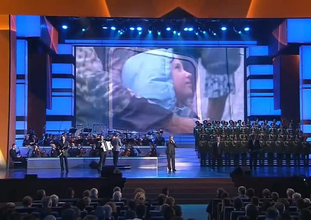 ������ � ����� � ���� ������ � �������� � ��������� ���������� ������, ����������� �� ���� ������� � ����� ������