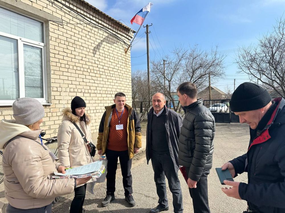 Заместитель председателя Херсонской областной думы посетил с рабочим визитом поселок Новоалексеевское